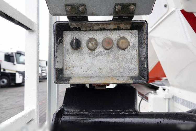 MAN TGS 32.400 / 8X4 / GRUSZKA / BETONOMIESZARKA / 9 M3 / SCHWING STETTER / OPONY 100% / ALUFELGI / SPROWADZONY zdjęcie 29