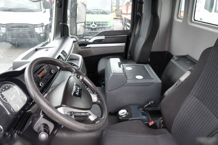 MAN TGS 32.400 / 8X4 / GRUSZKA / BETONOMIESZARKA / 9 M3 / SCHWING STETTER / OPONY 100% / ALUFELGI / SPROWADZONY zdjęcie 33