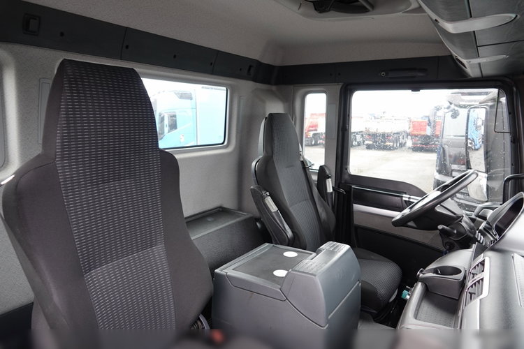 MAN TGS 32.400 / 8X4 / GRUSZKA / BETONOMIESZARKA / 9 M3 / SCHWING STETTER / OPONY 100% / ALUFELGI / SPROWADZONY zdjęcie 43