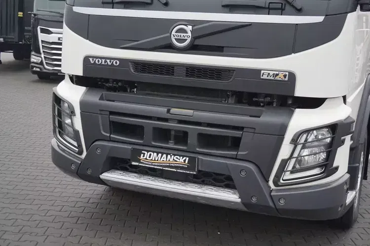 Volvo FMX / 500 / EURO 6 / ACC / GLBETROTTER / MAŁY PRZEBIEG zdjęcie 18