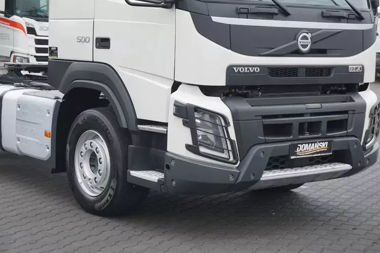 Volvo FMX / 500 / EURO 6 / ACC / GLBETROTTER / MAŁY PRZEBIEG zdjęcie 19