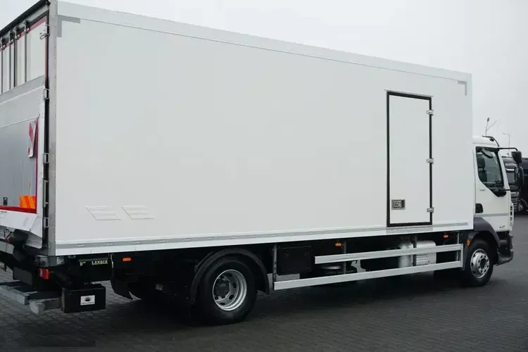 DAF LF / 260 / EURO 6 / CHŁODNIA + WINDA / 17 PALET / ŁAD. 7840 KG zdjęcie 29