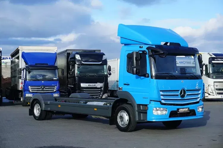 Mercedes ATEGO / 1224 / ACC / EURO 6 / PODWOZIE DO ZABUDOWY / DŁ. 7.6 M zdjęcie 2