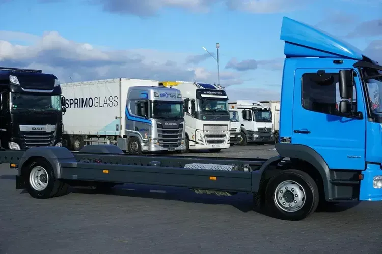 Mercedes ATEGO / 1224 / ACC / EURO 6 / PODWOZIE DO ZABUDOWY / DŁ. 7.6 M zdjęcie 20