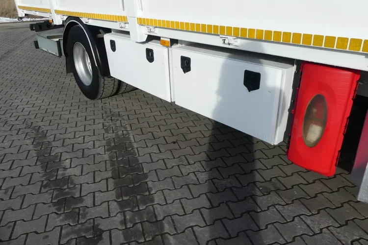 Mercedes ANTOS 1827 / HDS EFFER 165 18.65m / PILOT / EURO 6 / zdjęcie 25