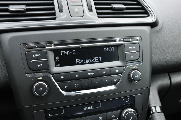 Renault Kadjar 1.3TCe 140KM SalonPL 1wł Czujniki Tempomat Serwis zdjęcie 15