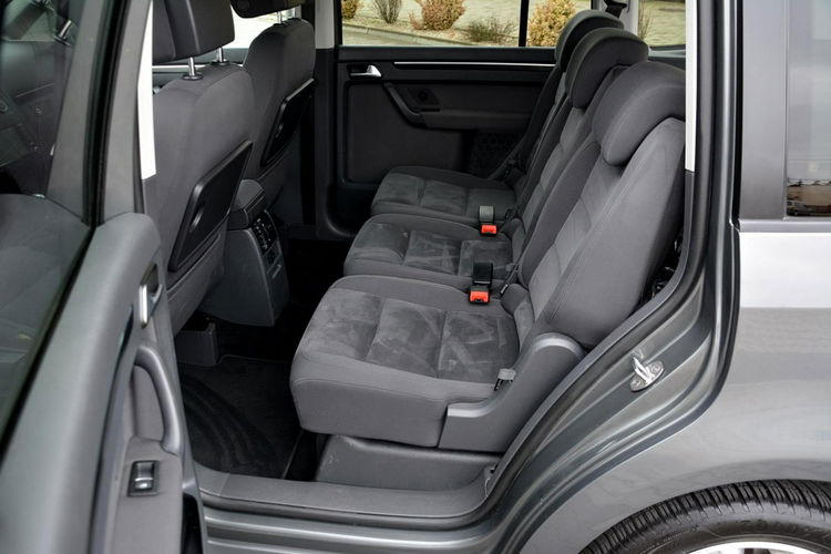 Volkswagen Touran 2.0 TDI 140KM DSG Navi Kamera 2xParktronik Park Assist Właśc. zdjęcie 16
