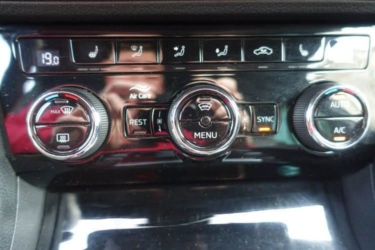 Skoda Superb Rezerwacja Rezerwacja Rezerwacja zdjęcie 39