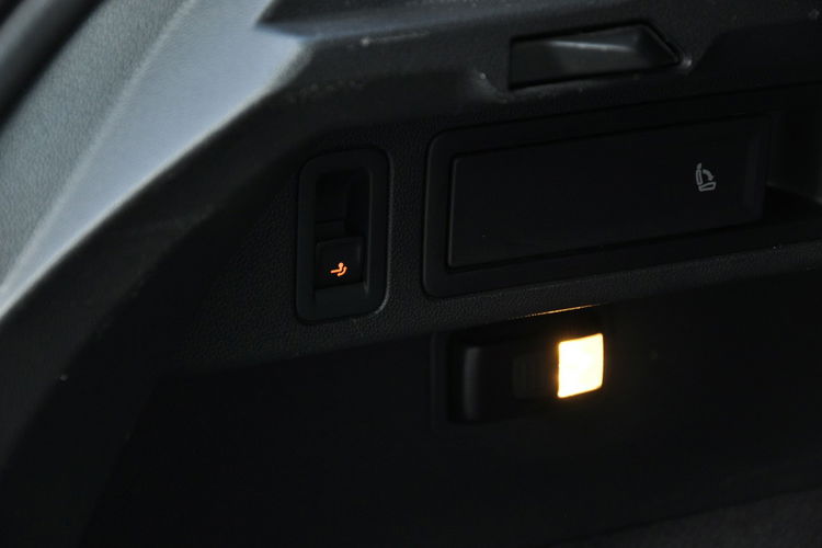 Volkswagen Tiguan 2.0TDI 150KM DSG Kamery360 Webasto Harman/Kardon El.Klapa Hak Gwar.FV zdjęcie 34