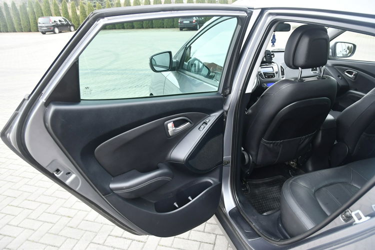 Hyundai ix35 1.6Benz Panorama Dach, Skóry.Klimatr 2 str. zdjęcie 15