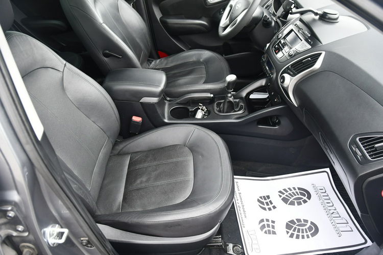 Hyundai ix35 1.6Benz Panorama Dach, Skóry.Klimatr 2 str. zdjęcie 21