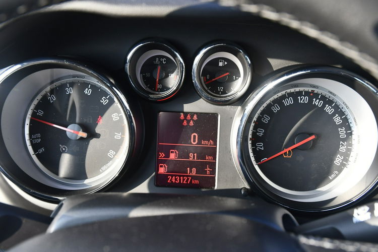 Opel Zafira 1.4Turbo 7 Foteli, Navi.Kam.Cof.Klimatr 2str.Panorama Dach zdjęcie 32