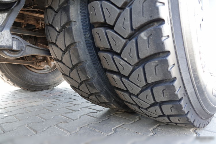 Volvo FM 460 / 8x6 / WYWROTKA TYLNOZSYPOWA / MANUAL / KH-KIPPER zdjęcie 33