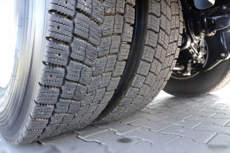 MAN TGS 41.480 / 8X6 / SKRZYNIOWY + HDS PALFINGER PK 92002-SH F + FLY JIB 170 E / WYSIĘG 34 M / MAX UDŹWIG 26 000 KG / STEROWANIE RADIOWE / 5 PODPÓR / 7 FUNKCJI / FULL SERWIS / FULL SERWIS PALFIN zdjęcie 39