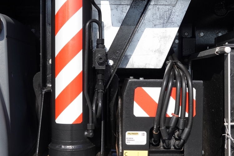 MAN TGS 41.480 / 8X6 / SKRZYNIOWY + HDS PALFINGER PK 92002-SH F + FLY JIB 170 E / WYSIĘG 34 M / MAX UDŹWIG 26 000 KG / STEROWANIE RADIOWE / 5 PODPÓR / 7 FUNKCJI / FULL SERWIS / FULL SERWIS PALFIN zdjęcie 50