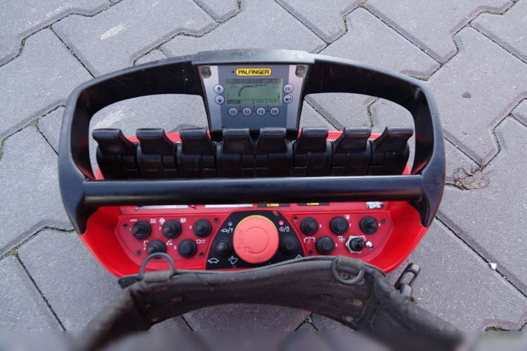 MAN TGS 41.480 / 8X6 / SKRZYNIOWY + HDS PALFINGER PK 92002-SH F + FLY JIB 170 E / WYSIĘG 34 M / MAX UDŹWIG 26 000 KG / STEROWANIE RADIOWE / 5 PODPÓR / 7 FUNKCJI / FULL SERWIS / FULL SERWIS PALFIN zdjęcie 65