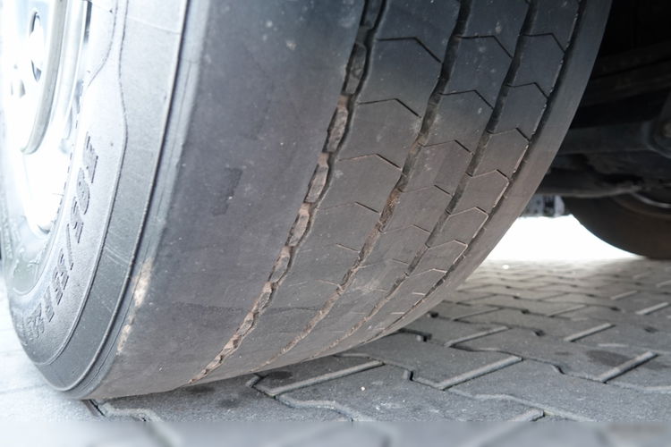 Scania R 450 / RETARDER / KLIMA POSTOJOWA / OPONY 100% / PO KONTRAKCIE SERWISOWYM zdjęcie 19