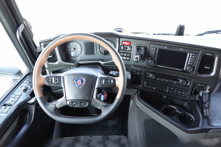 Scania R 450 / RETARDER / KLIMA POSTOJOWA / OPONY 100% / PO KONTRAKCIE SERWISOWYM zdjęcie 30
