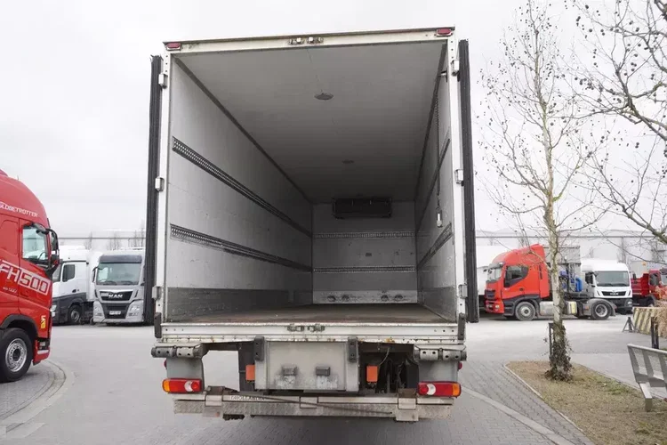 Iveco Eurocargo 190EL25 EEV / 55 tys. km / Chłodnia 21 EPAL / Carrier Supra 950 - 425 h zdjęcie 12