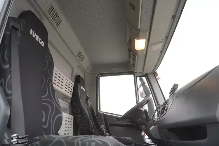 Iveco Eurocargo 190EL25 EEV / 55 tys. km / Chłodnia 21 EPAL / Carrier Supra 950 - 425 h zdjęcie 21