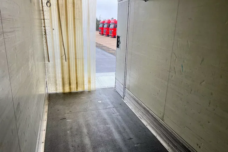 Mercedes ATEGO1223 CHLODNIA CARIERR zdjęcie 30