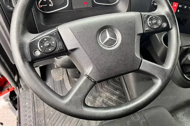 Mercedes ATEGO1223 CHLODNIA CARIERR zdjęcie 31