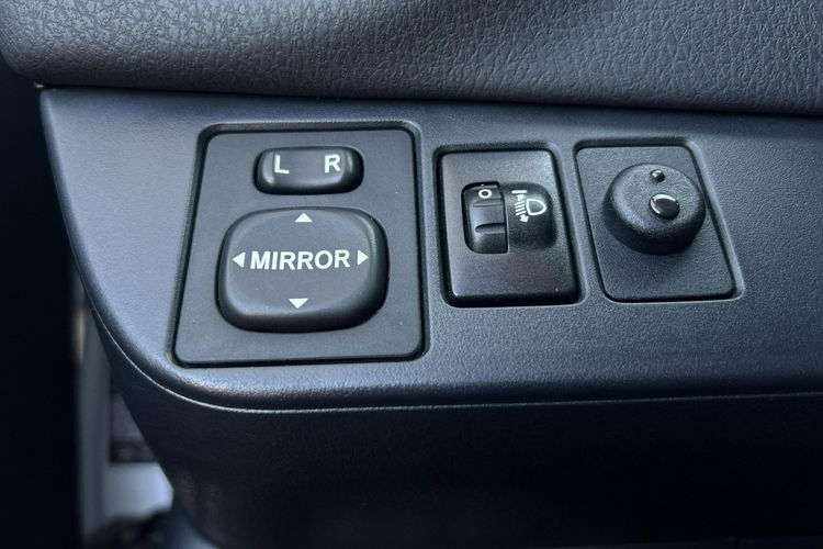 Toyota Yaris 1.5 HSD 100KM PREMIUM CITY STYLE, salon Polska, gwarancja, zdjęcie 19