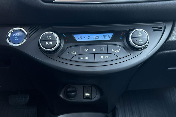 Toyota Yaris 1.5 HSD 100KM PREMIUM CITY STYLE, salon Polska, gwarancja, zdjęcie 20