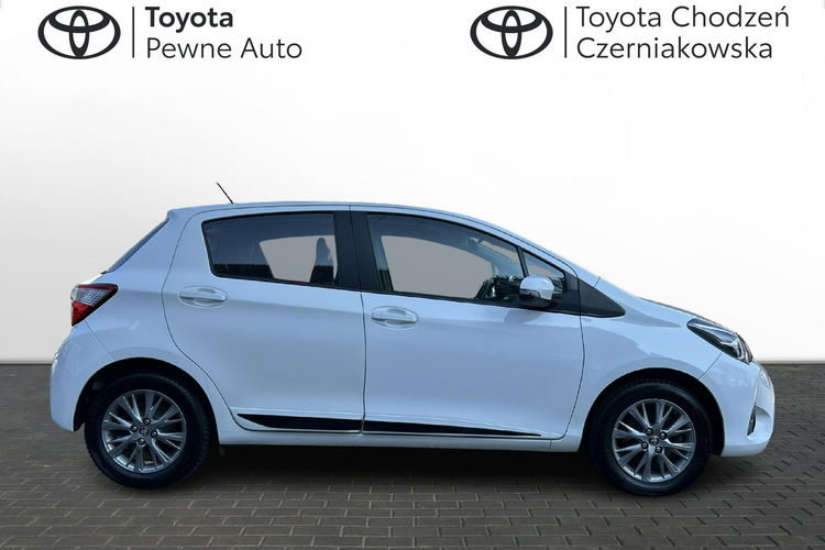 Toyota Yaris 1.5 HSD 100KM PREMIUM CITY STYLE, salon Polska, gwarancja, zdjęcie 6