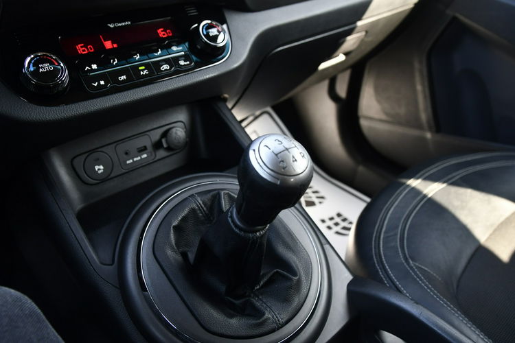 Kia Sportage 2.0benz Klimatr 2str.Pół-Skóry.Parktronic.Ledy.Hak. zdjęcie 26