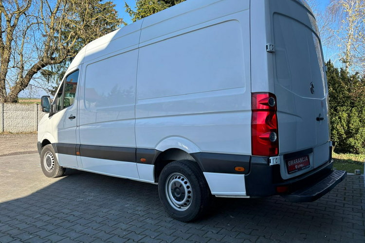 Volkswagen Crafter 2.0 165KM 2015 L2H2 Klimatyzacja Tempomat Książka serwisowa zdjęcie 4