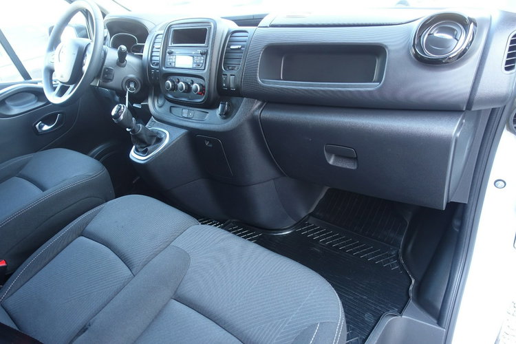 Renault Trafic Rezerwacja Rezerwacja Rezerwacja zdjęcie 17