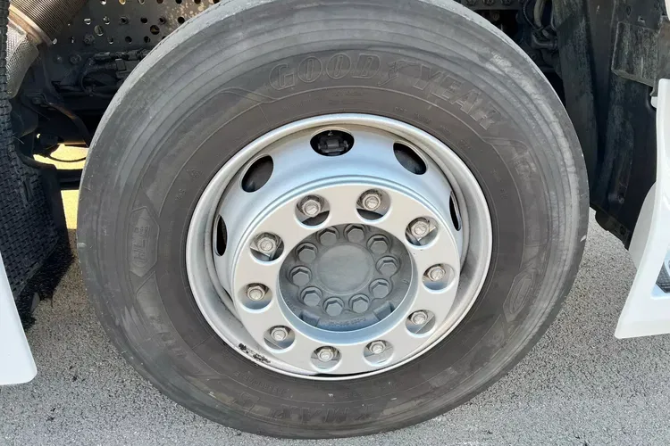 Mercedes ACTROS L prokontraktowy zdjęcie 10