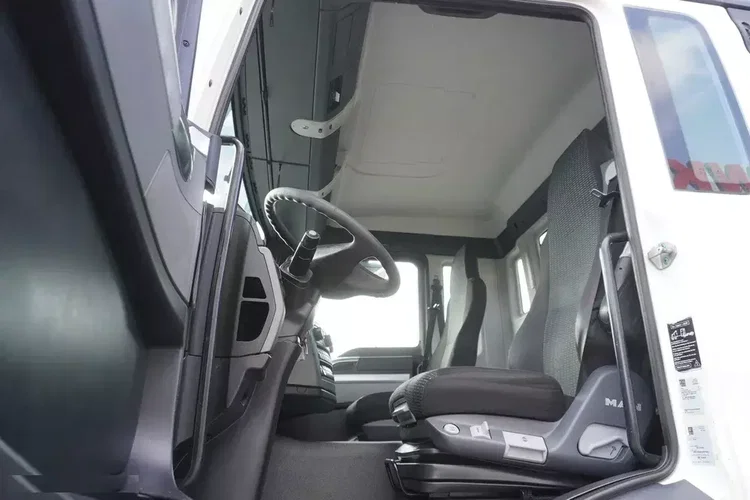 MAN TGS 26.360 burtowy / Dźwig Fassi F175 7.7 t / 3. oś skrętna zdjęcie 21