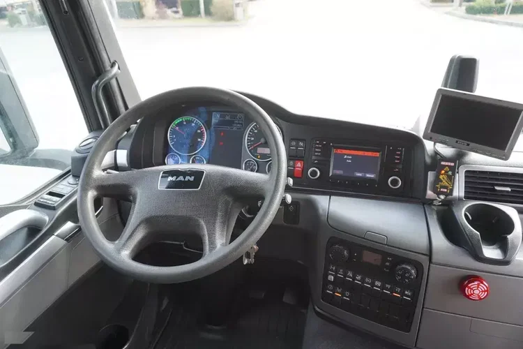 MAN TGS 26.360 burtowy / Dźwig Fassi F175 7.7 t / 3. oś skrętna zdjęcie 23