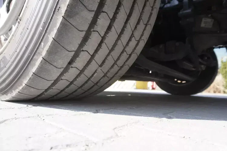 Mercedes Antos 1824 / 100 tys. km / Chłodnia Lecapitaine Thermoking T800R zdjęcie 21