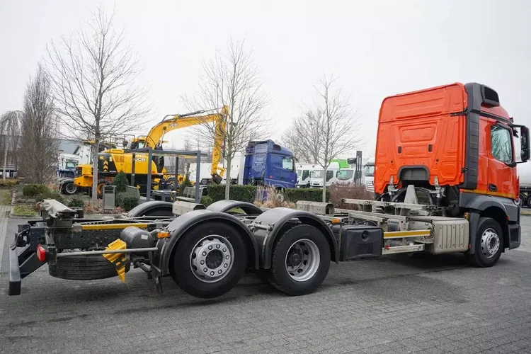 Mercedes Actros 2545 6x2 MP5 / FULL ADR / zdjęcie 3