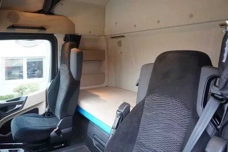 Mercedes Actros 2545 6x2 MP5 / FULL ADR / zdjęcie 6