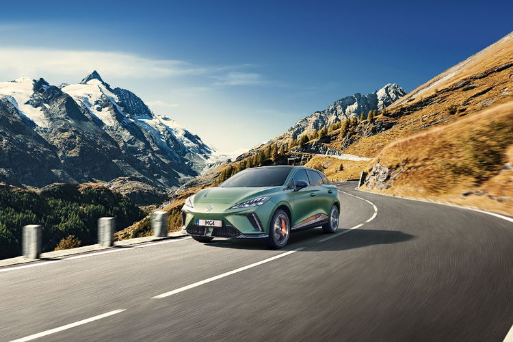 MG MG4 64kWh Luxury zdjęcie 2