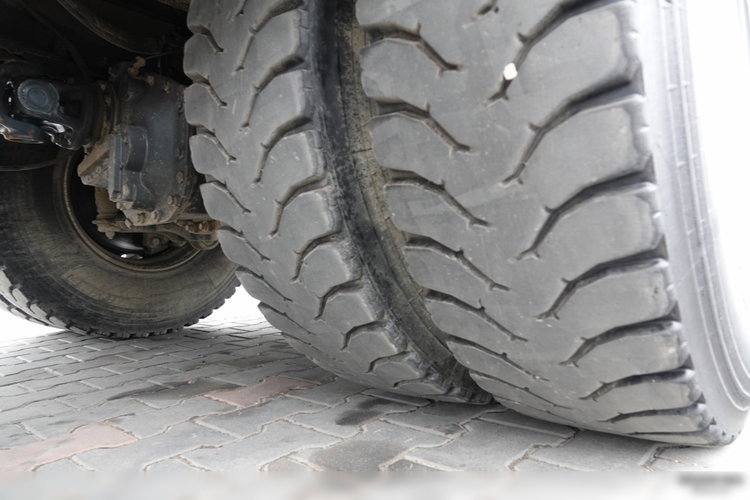 Renault C 430 / 8x4 / WYWROTKA + HYDROBURTA / BORDMATIC / SPROWADZONY zdjęcie 29