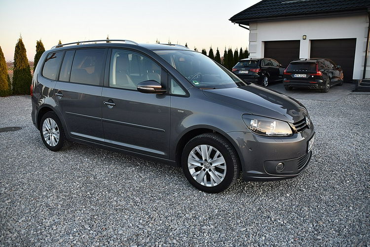 Volkswagen Touran 2.0TDI 140Km Podgrzewane fotele Navi Gwarancja zdjęcie 25