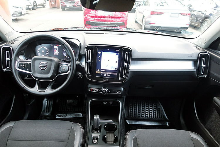 Volvo XC 40 AUTOMAT 163KM Kamera+Navi+Led+SKÓRA 3Lata Garancja 1wł Kraj Bezwypad zdjęcie 11