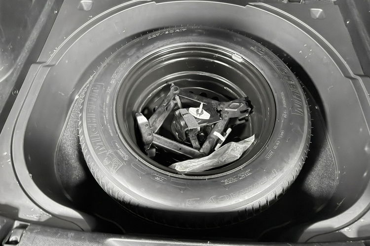 Jeep Cherokee 2.0 MJD 140KM LONGIITUDE Navi GPS Klimatronic Polski Salon zdjęcie 21