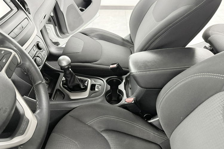 Jeep Cherokee 2.0 MJD 140KM LONGIITUDE Navi GPS Klimatronic Polski Salon zdjęcie 26