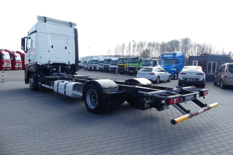 Mercedes ACTROS MP4 1836 / BDF / AUTOMAT / POD ZABUDOWĘ / zdjęcie 6