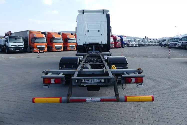 Mercedes ACTROS MP4 1836 / BDF / AUTOMAT / POD ZABUDOWĘ / zdjęcie 7