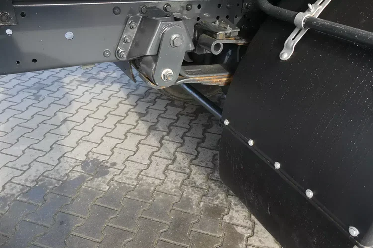 Iveco STRALIS 310 / WYWROTKA + HDS FASSI F130A SKŁADANY W Z / zdjęcie 17