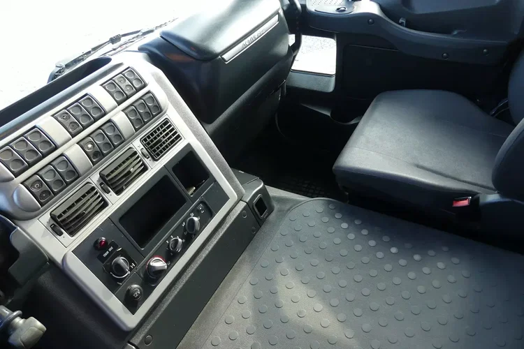 Iveco STRALIS 310 / WYWROTKA + HDS FASSI F130A SKŁADANY W Z / zdjęcie 28