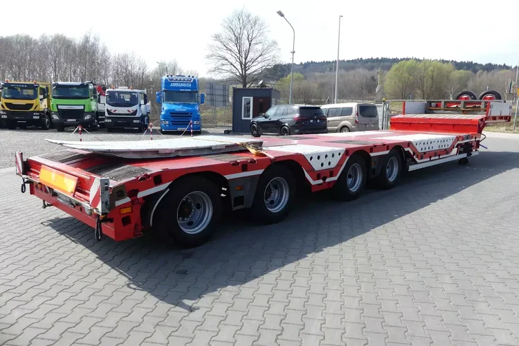 BODEX NISKOPODWOZIOWA / ROZCIĄGANA / 2 OSIE SKRĘTNE / ŁADOWNOŚĆ 47550 KG/ zdjęcie 10