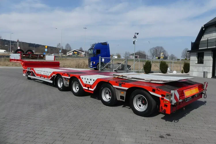 BODEX NISKOPODWOZIOWA / ROZCIĄGANA / 2 OSIE SKRĘTNE / ŁADOWNOŚĆ 47550 KG/ zdjęcie 5